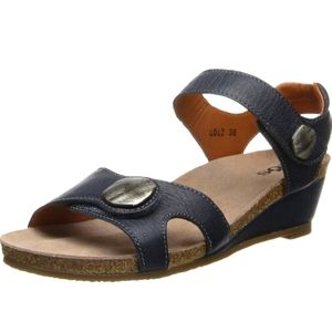 Taos sandals size 40 EUC 9-9.5